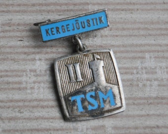 Vintage Estonian enamel sport badge,pin."Kergejõustik-TSM".