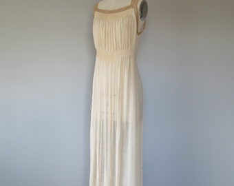 Isola 1930s Dressing Gown