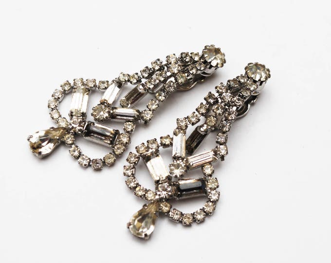 Rhinestone Dangle earrings -Chandelier - silver tone sclip on - Wedding BRide