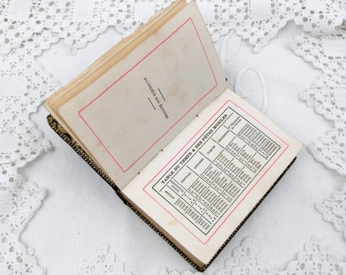 Antique French Religious "Paroissien Romain" Leather Bound Book with Gold Pattern Printed in 1885, French Decor, Mesil Booklet from France