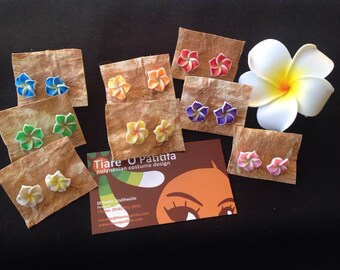 Small Pair Of Foam Plumeria Or Frangipani Earrings, Listing Is For One Pair Of Earrings Only! Pick The Color You LIke. Perfect For All Ages