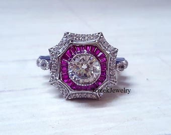 Ladies 1.5ct moissanite ring with accents in an antique style sterling ring