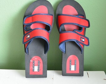Tommy Hilfiger Platform Foam/Rubber Double Strap Sandals Square Heel 90's Era Size women's 10 Men's 8 1/2 Red White Blue Velcro Closure