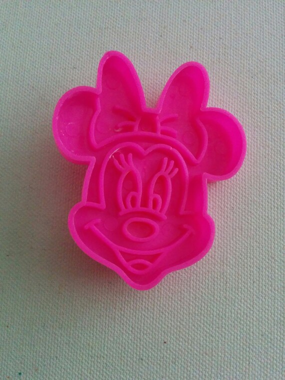 Disney Minnie Mouse Cookie Cutter Pink
