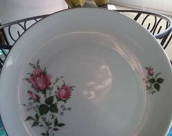 GOLDEN GIRLS TV Prop-Rose Cake Plate-Excellent Condition-Beautiful!!!!
