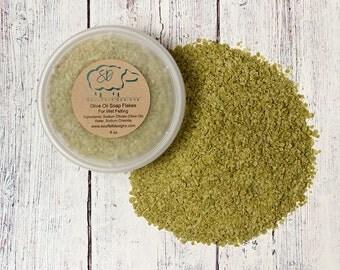 Non-GMO Olive Oil Soap Flakes, Grated, Ethical, for Wet Felting Not Animal Tested, No Palm Oil, No Artificial Colors or Fragrance, DIY
