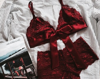 French Style Red Underwear For Women Large Bra