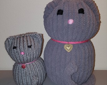 Loom Knit Kitty - Big Kitty - Loom Cat - Stuffed Loom Cat - Cat Lover - Cat Home Decor - Knitted Cat - Knitted Kitty - Large Decorative Cat