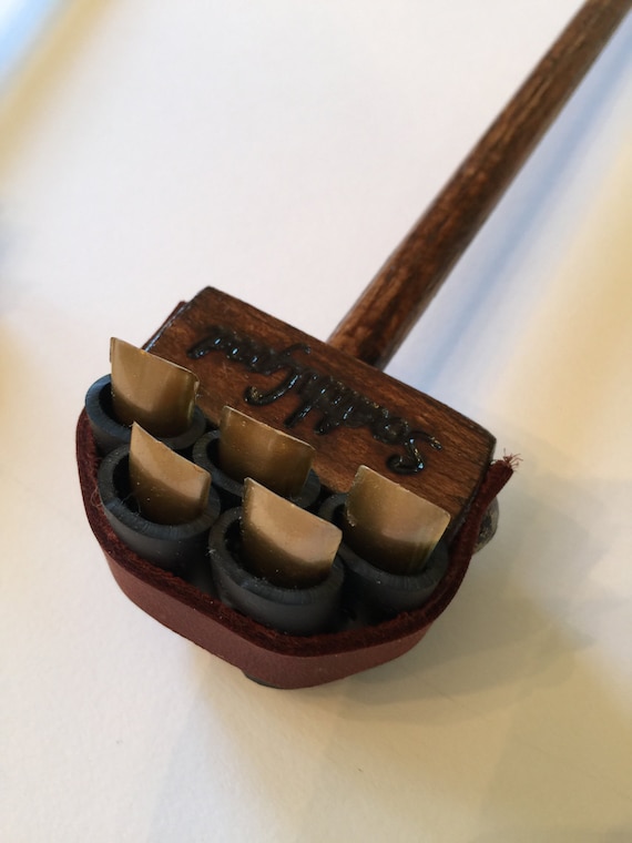 ScratchGood back scratcher with finger nails solid by ScratchGood