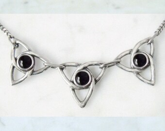 Silver necklace with Onyx "Triskele"