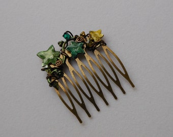Forest Ivy Leaves Hair Comb -- Green Ivy Vine, Swarovski Crystals, Small Brass Comb, Antique Brass Wire Wrapped, Elven Hair Accessory