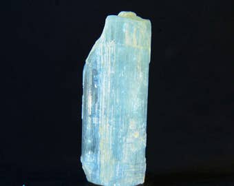Sparkling Aquamarine Crystal 14.91g AQ84