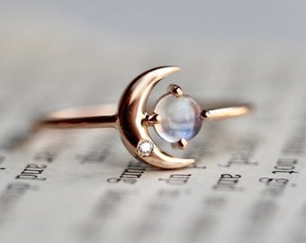 14K Moonstone Star And Moon Ring, Diamond, Night Sky, Astrology Jewelry, Moonstone Ring, June Birthstone, Moon Ring, Crescent Moon