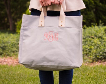 Monogrammed Tote Bag | Canvas Tote | Beach Bag | Monogrammed Bag | Shopping Tote | Gift for Her | Bridesmaid Gift | Wilmington TOTE