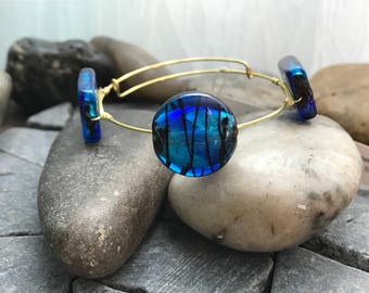 Adjustable Blue Brilliant Wire Wrapped Gold Bangle Bracelet