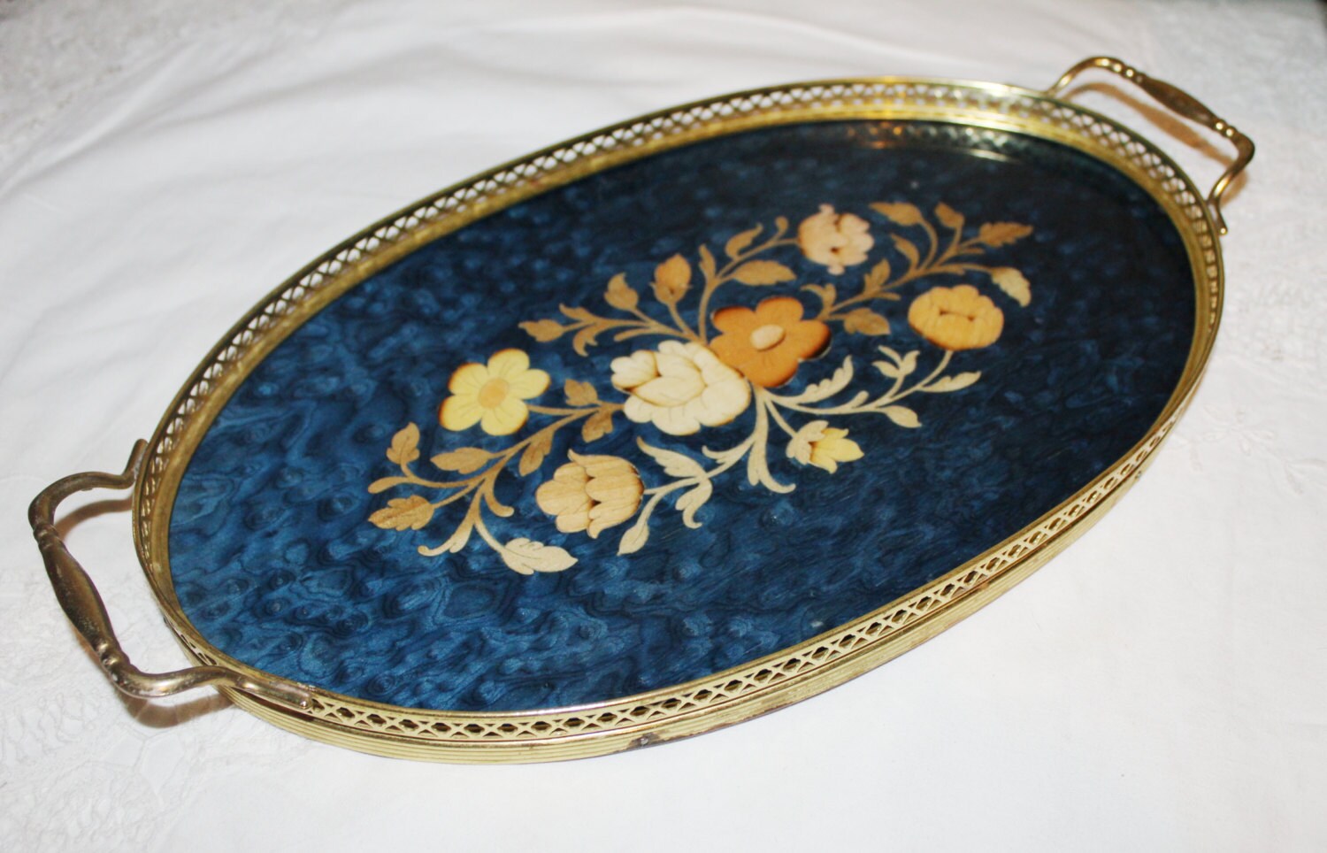 Stunning Vintage Italian Sorrento Inlay Wood Oval Serving Tray