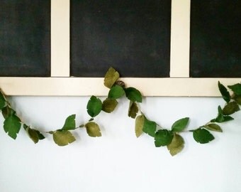 Greenery Garland | Felt Garland - Greenery Leaf Garland - Green Leaf Garland - Greenery Wall Decor - Greenery Nursery Decor - Leaf Garland