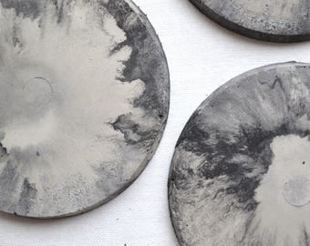 Marbled concrete coaster