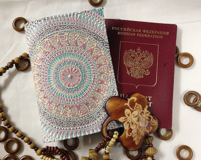 Leather passport holder, passport cover, passport wallet, passport case, leather passport wallet, personalised passport cover,travel wallet