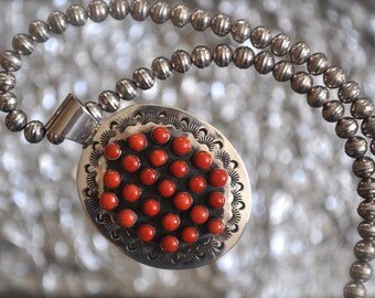 Vintage Native American Navajo Pearls Necklace with DISHTA Pendant (Silver & Coral)