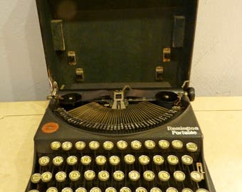 Remington Noiseless Portable Typewriter 1920s Made in USA Serial #NK83381M
