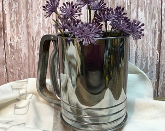 Vintage Sifter/Stainless Steel/Small Two Cup Size/Flour Sifter