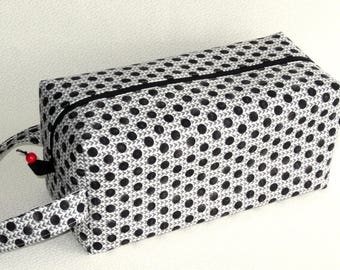 Bigger Boxy Bag Knitting Project Bag - Vintage Scrapbook
