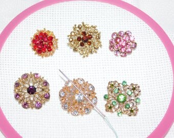 Needle minder for Cross stitch, Tapestry Tool, Embroidery Needle Holder, Large Rhinestone, Pin Keeper, Fridge Magnet, Pattern Holder