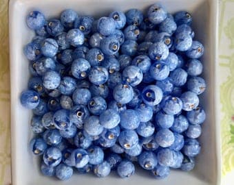 Blueberry Beads,Vintage Beads,blueberries Beads,Blue Beads,7mm glass Beads ,Berry beads, Berry glass beads, vintage supplies, #1679