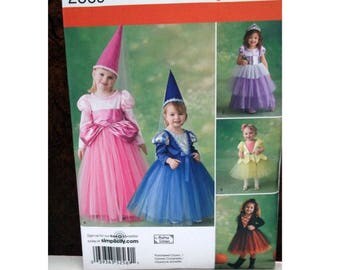 Toddler Girl's Halloween Costume Pattern - Simplicity 2569 - Uncut