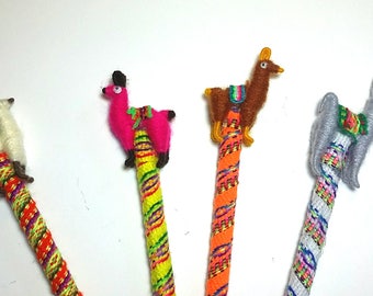 New 4 llama wool pens