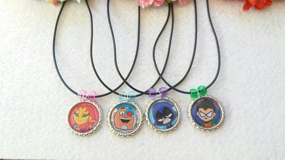 10 Teen Titans Party favors.