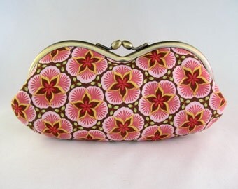 Eyeglass Case - Eye Glass Case - Sunglasses Case - Cute Glasses Case - Sunglass Case - Glasses Case Kiss Lock