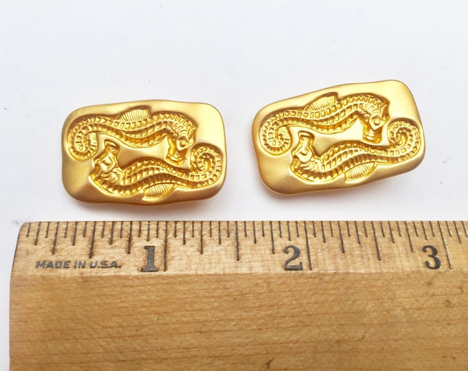 Liz claiborne Earrings - Sea Horse - Ocean Life - Gold plated clip on earring