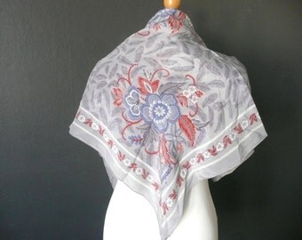 Vintage silk scarf - vintage Jacqmar silk scarf - blue and grey silk scarf - feather design silk scarf - Jacqmar floral scarf