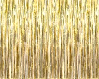 3'x8' Gold Foil Metallic Fringe Curtain Backdrop Party Decoration Wall Hanging Tinsel Dinner Christmas Hanukkah New Year's Eve