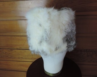Daniel Boone Hat,Hat with Tail,Vintage Hat,Vintage Fur Hat,Wolf Fur Tail Hat,Coonskin Style Hat,Vintage Daniel Boone Hat with Tail,Wolf tail