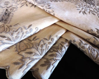 Embroidered Lace Napkins Scalloped Edges Cream Color Linen Six (6) Napkins / Placemats