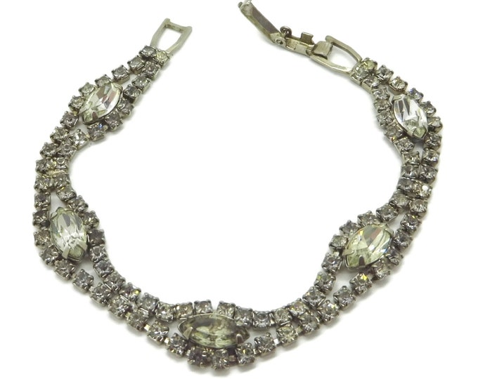 Vintage Weiss Signed Double Row Chaton Marquise Rhinestone Bracelet