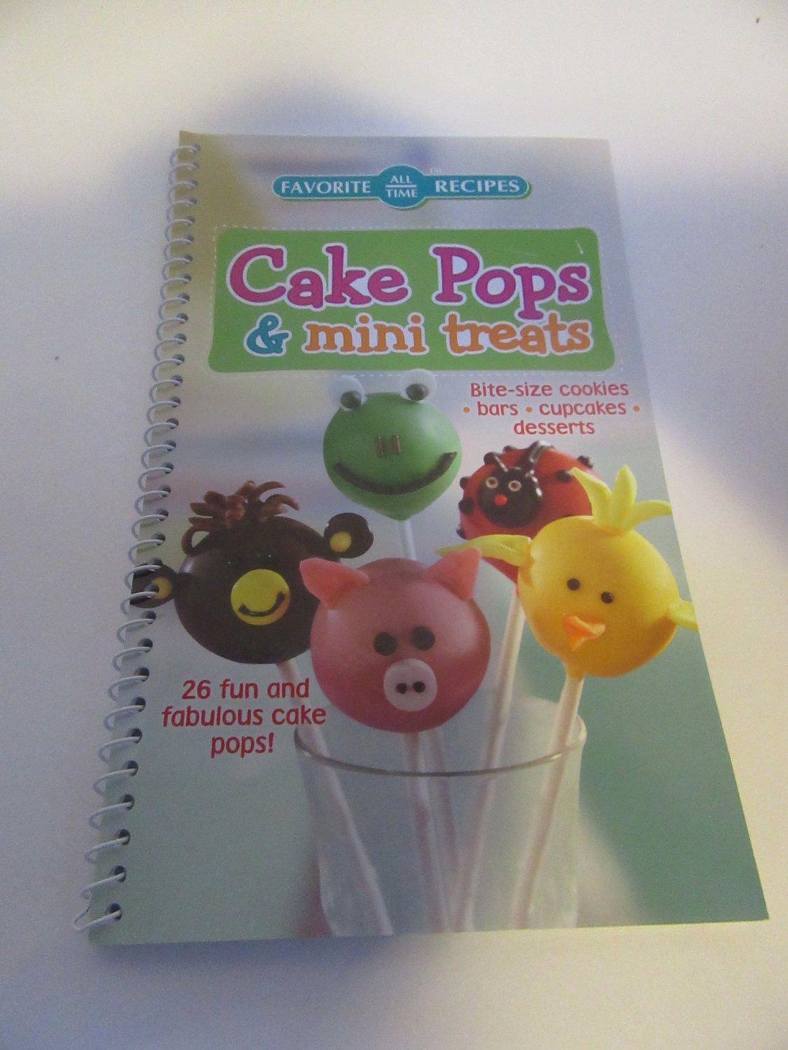 Cake Pop Kit Makes 48 Pops from MissLissaBaker on Etsy Studio