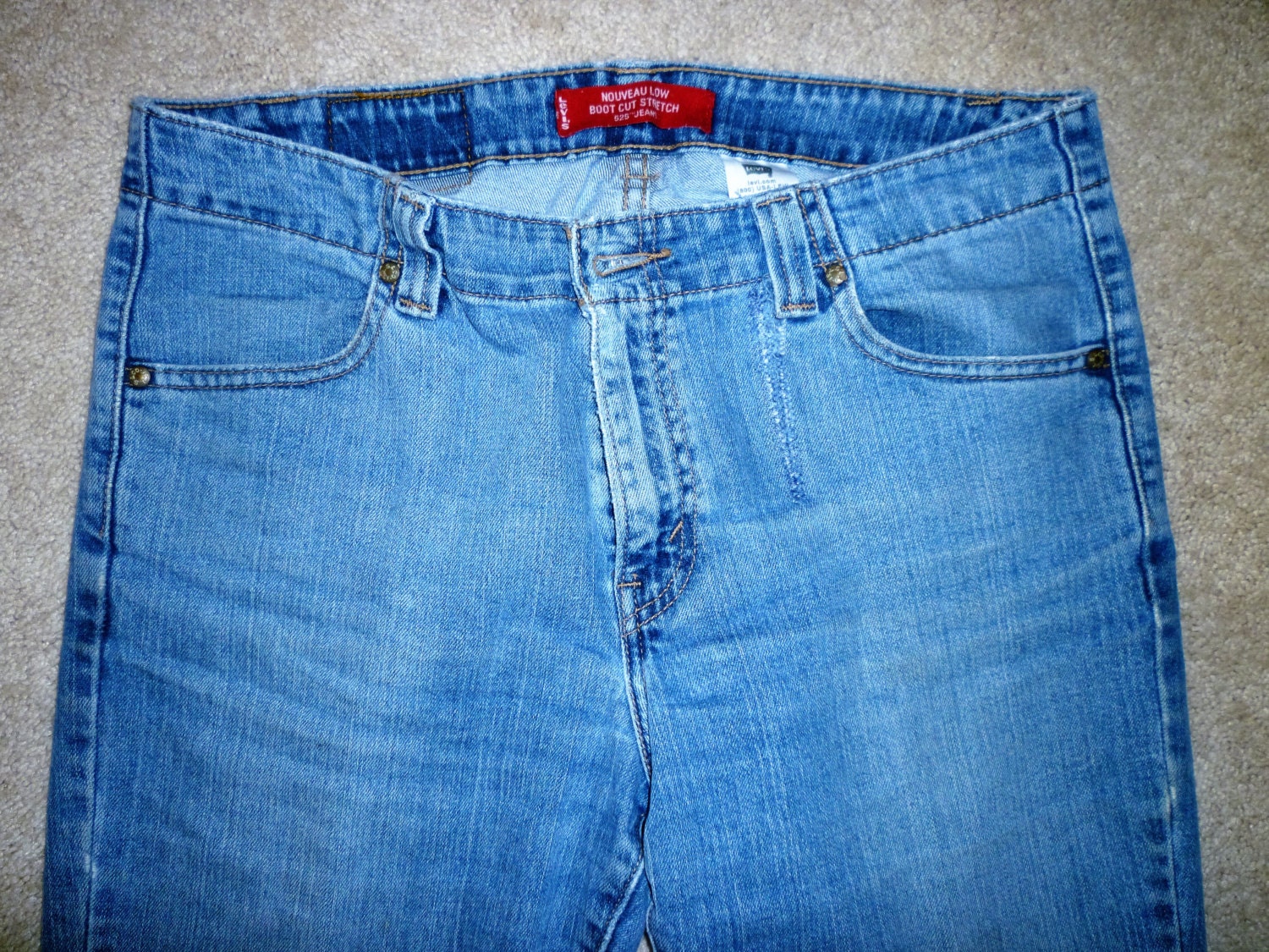 LEVI'S NOUVEAU LOW Boot Cut Stretch 525 Jeans Front