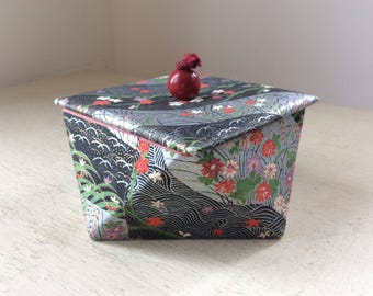 Cute c1950s Japonaise Japanese Style VINTAGE Paper-covered Cardboard Jewellery Jewelry TRINKET BOX