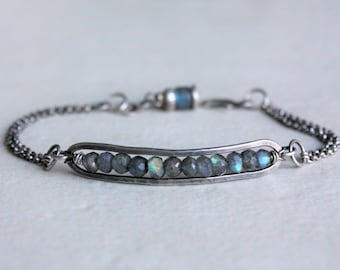 Labradorite bracelet, oxidized sterling silver bracelet, labradorite bar bracelet, gemstone bar bracelet, labradorite beads, made to order