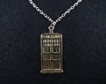 Doctor Who tardis necklace