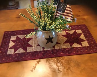 Quilted Table Runner / Country Decor / Handmade / Item #2012