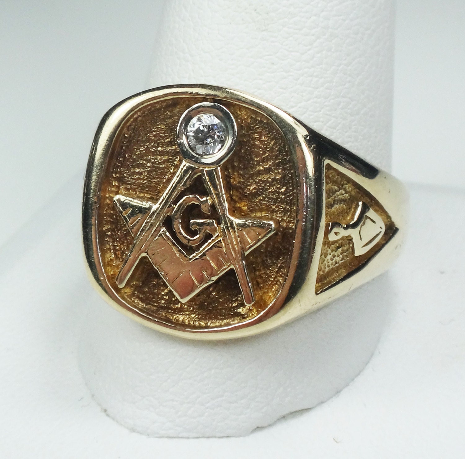 Vintage 10k Masonic Gold Ring 1940's Gold Diamond Mens