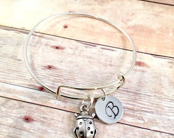 Little Girl bracelet, personalized initial charm bracelet, ladybug charm bracelet, extra small little girl jewelry, lady bug charm