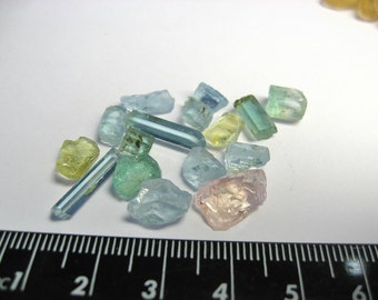 Aquamarine and mixed colour Beryl high quality natural crystals from Nigeria 30.21 carats.