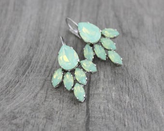 Mint green earrings, Crystal Bridal earrings, Swarovski earrings, Sea foam green earrings, Wedding jewelry, Wedding earrings Bridesmaid gift