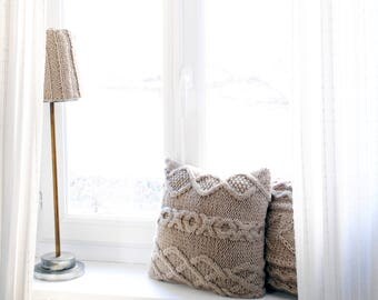 Handmade knit lampshade cover/ Wool Lampshade / Decoration